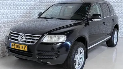 Zwart Occasion 2004 VW Touareg SUV | € 3.499 (Eerlijke prijs)