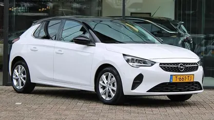 Occasion Opel Corsa 102 PK (75 kW) 2023 Wit Hatchback