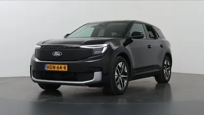 Zwart Gebruikt 2025 Ford Explorer Extended Range SUV | € 39.330 (Eerlijke prijs)