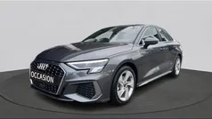 Grijs Gebruikt 2023 Audi A3 S-Line Sedan | € 34.350 (Eerlijke prijs)