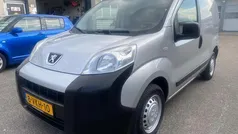 Grijs Gebruikt 2010 Peugeot Bipper MPV | € 3.500 (Eerlijke prijs)