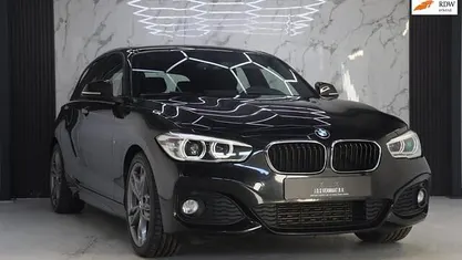Zwart Occasion 2016 BMW 125 M Sport Hatchback | € 19.995 (Eerlijke prijs)