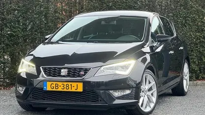 Occasion Seat Leon FR 140 PK (102 kW) 2013 Zwart Hatchback