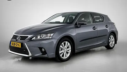 Gebruikt 2017 Lexus CT200h Business Edition Hatchback | € 17.950 (Eerlijke prijs)