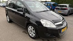 Zwart Gebruikt 2010 Opel Zafira Executive MPV | € 1.999 (Super prijs)