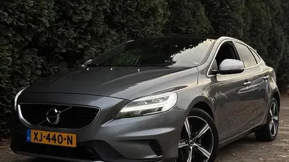 Occasion 2019 Volvo V40 R-Design Hatchback | € 14.500 (Goede deal)