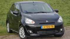 Zwart Gebruikt 2014 Mitsubishi Space Star Intense+ Hatchback | € 6.750 (Eerlijke prijs)