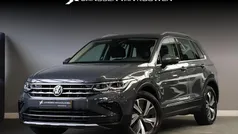 Grijs Gebruikt 2021 VW Tiguan Elegance SUV | € 29.945 (Eerlijke prijs)