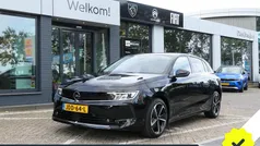 Gebruikt 2023 Opel Astra Elegance Hatchback | € 27.990 (Eerlijke prijs)