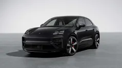 Gebruikt 2025 Porsche Macan Turbo SUV | € 155.900 (Goede deal)