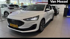 Wit Gebruikt 2023 Ford Focus Titanium X Hatchback | € 19.995 (Eerlijke prijs)