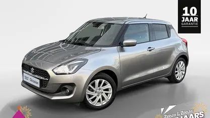 Gebruikt 2021 Suzuki Swift Hatchback | € 15.450 (Eerlijke prijs)