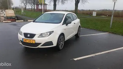 Wit Gebruikt 2011 Seat Ibiza SC Hatchback | € 2.999 (Goede deal)