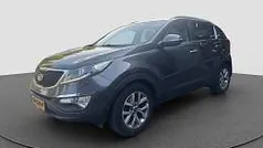 Grijs metallic Gebruikt 2015 Kia Sportage SUV | € 15.240 (Eerlijke prijs)