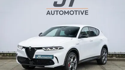 Wit Occasion 2023 Alfa Romeo Tonale SUV | € 31.900 (Eerlijke prijs)