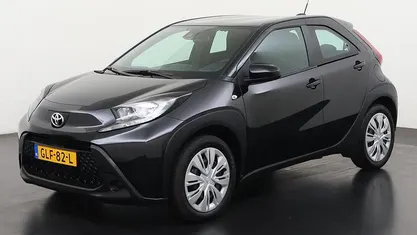 Gebruikt 2024 Toyota Aygo X Play SUV | € 18.190 (Eerlijke prijs)