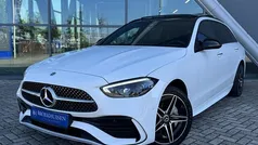 Wit Gebruikt 2022 Mercedes C300 AMG Stationwagen | € 41.950 (Eerlijke prijs)