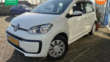 Occasion 2021 VW up! Hatchback | € 11.845 (Eerlijke prijs)