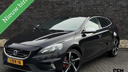Occasion Volvo V40 R-Design 190 PK (139 kW) 2014 Zwart Hatchback
