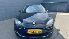 Zwart Gebruikt 2013 Renault Mégane GrandTour Bose Edition Stationwagen | € 3.950 (Eerlijke prijs)