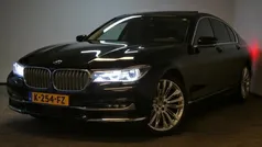 Zwart Gebruikt 2016 BMW 740 Executive Sedan | € 29.950 (Eerlijke prijs)