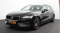 Gebruikt 2021 Volvo V60 Momentum Stationwagen | € 24.890 (Super prijs)