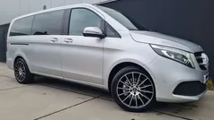Zilver Gebruikt 2020 Mercedes V250 MPV | € 49.470 (Eerlijke prijs)