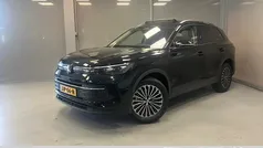 Zwart Nieuw 2025 VW Tiguan Edition SUV | € 49.895 (Super prijs)