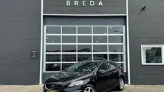 Gebruikt 2016 Volvo V40 Ocean Race Stationwagen | € 10.495 (Eerlijke prijs)