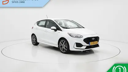 Wit Occasion 2023 Ford Fiesta ST-Line Hatchback | € 18.140 (Eerlijke prijs)