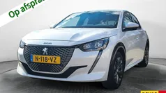 Wit Gebruikt 2021 Peugeot e-208 Allure Hatchback | € 16.700 (Super prijs)