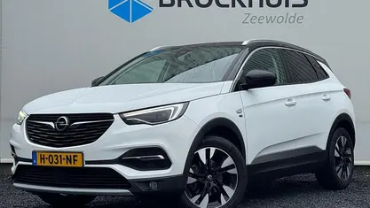 Occasion Opel Grandland X Innovation 2020 Wit SUV
