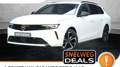 Wit Nieuw 2025 Opel Astra Business Stationwagen | € 33.825 (Super prijs)