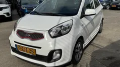 Wit Gebruikt 2015 Kia Picanto Hatchback | € 6.499 (Eerlijke prijs)