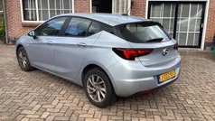 Gebruikt 2020 Opel Astra Edition Hatchback | € 15.800 (Eerlijke prijs)