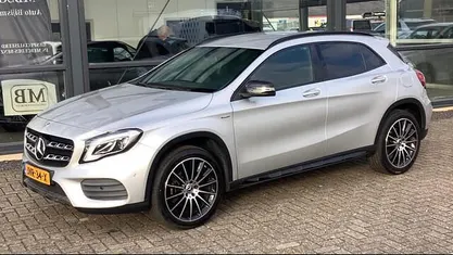 Occasion 2017 Mercedes GLA180 Business SUV | € 20.995 (Eerlijke prijs)