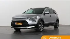 Grijs Gebruikt 2024 Kia Niro SUV | € 37.435 (Eerlijke prijs)