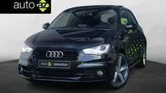 Zwart, metallic lak Gebruikt 2013 Audi A1 Sportback Proline Hatchback | € 12.900 (Eerlijke prijs)