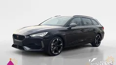 Metallic mythical black (0e) Gebruikt 2023 Cupra Leon Stationwagen | € 28.445 (Eerlijke prijs)