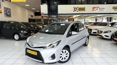 Grijs Gebruikt 2013 Toyota Yaris Hatchback | € 11.450 (Goede deal)