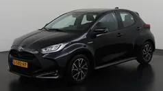 Gebruikt 2021 Toyota Yaris Hybrid Hatchback | € 18.395 (Goede deal)