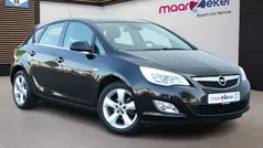 Zwart Gebruikt 2011 Opel Astra Edition Hatchback | € 4.450 (Eerlijke prijs)