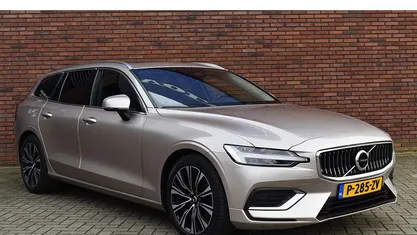 Occasion Volvo V60 Plus 165 PK (121 kW) 2022 Grijs Stationwagen