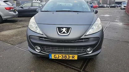 Zwart Gebruikt 2008 Peugeot 207 CC Cabriolet | € 2.699 (Eerlijke prijs)