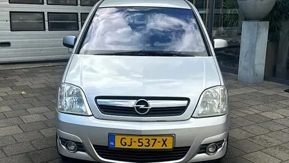 Gebruikt 2007 Opel Meriva Cosmo MPV | € 1.495 (Eerlijke prijs)