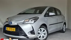 Gebruikt 2018 Toyota Yaris Hybrid Hatchback | € 16.249 (Eerlijke prijs)
