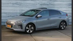 Grijs Gebruikt 2018 Hyundai Ioniq Premium Sedan | € 7.999 (Eerlijke prijs)