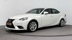 Lexus IS300h