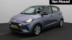 Blauw Gebruikt 2024 Hyundai i10 Premium Hatchback | € 16.440 (Goede deal)