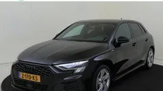 Zwart Gebruikt 2024 Audi A3 Sportback Basis Hatchback | € 36.950 (Eerlijke prijs)